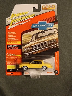 Chevy Monte Carlo 1980 Johnny Lightning amarillo clásico dorado versión B rel 1 #/11868 Foto 1 de 2