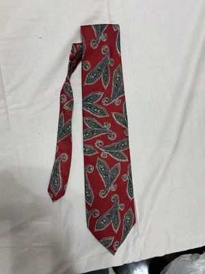 Corbata de cuello para hombre marca Andre Valentino, cachemira roja, 60”, 4” de ancho, hecha en EE. UU. Foto 1 de 4
