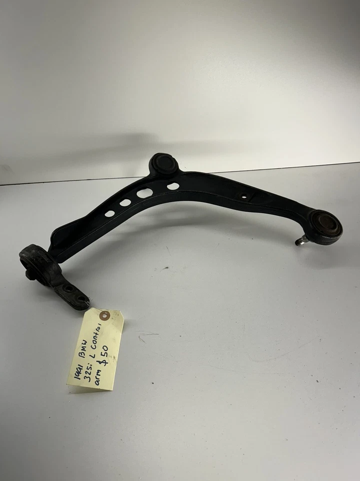 Brazo de control izquierdo BMW 325i 1991 84-91 318i 325e 325i Foto 1 de 4