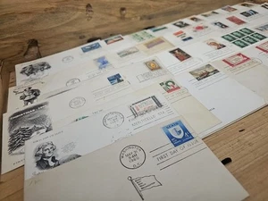 Lot Of 35 1960's First Day Cover Stamp Envelopes O692 - Picture 1 of 10