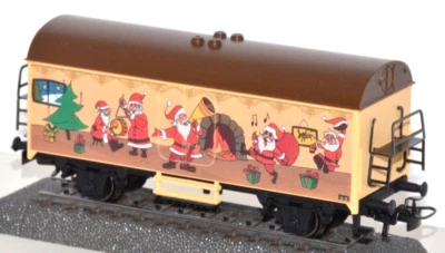 Marklin 4415.638 Christmas Car from 2017 DW13+ Consortium 4415 basis HO Scale - Image 1 of 4