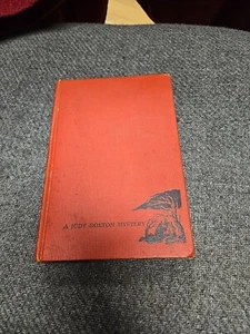 JUDY BOLTON Mystery #16 SECRET OF THE BARRED WINDOW Book '43 HC Margaret Sutton - Imagen 1 de 23