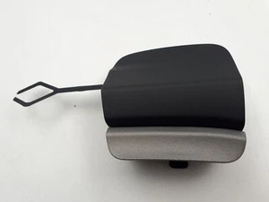 Tapa de anilla de paragolpes trasero Renault Arkana 511651689R ORIGINAL - Imagen 1 de 3