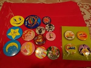 lot===17     pins collector==== customiser blouson jeans etc... - Picture 1 of 3