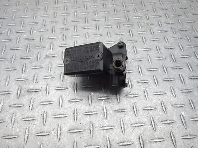 Triumph Tiger 800 XR 2016 15-17 cilindro maestro de freno delantero derecho Foto 1 de 4