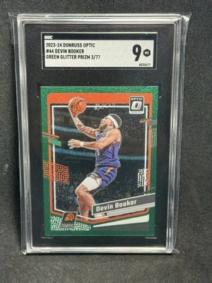 Glitter verde óptico Donruss Devin Booker 2023-24 #44/77 SGC 9 - Imagem 1 de 2