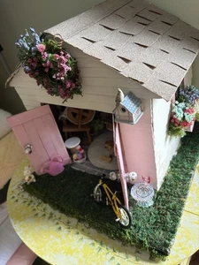 Diorama miniatura para casa de muñecas 1:12 ¡Ella arrojó con detalles increíbles!  7 x 8 x 10"" - Imagen 1 de 13