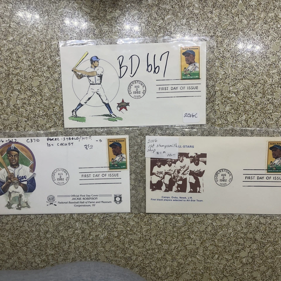 FDC 2016 Jackie Robinson Cachet Lot of 30 Unaddressed  (3 Are Limited Editions) - Image 1 of 4