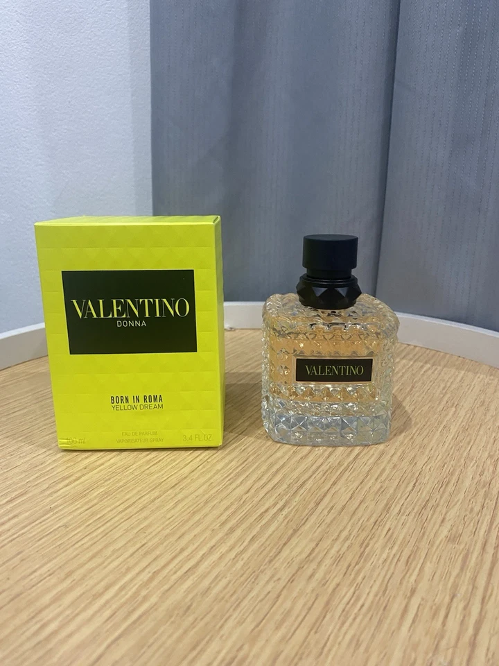 valentino perfume - image 1 of 2