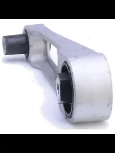 Front Right Lower Engine Motor Mount For Chrysler PT Cruiser Dodge Neon 2.4L - Picture 1 of 4