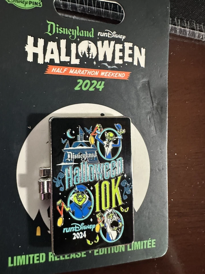 Broche articulado Disneyland runDisney 2024 meia maratona 10K mansão assombrada Halloween - Imagem 1 de 1