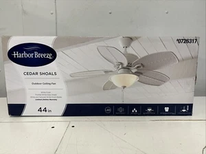  Harbor Breeze 44" Indoor/Outdoor  Ceiling Fan 5 Blade Cedar Shores Free Ship - Picture 1 of 1