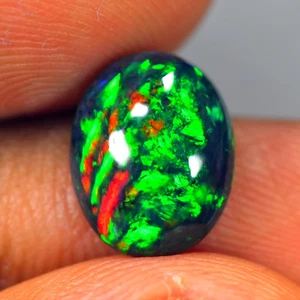 Bonita piedra preciosa de ópalo negro Welo natural patrón de arlequín 3D de 1,90 quilates - Imagen 1 de 1