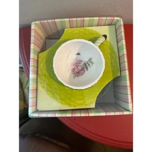 Hallmark Nature's Sketchbook Marjolein Bastin Tea Cup & Saucer - Green - Picture 1 of 8
