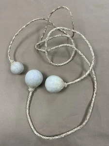 Vintage Bolas Boleadoras pelle grezza lancio caccia 3 palline lazo gaucho - Foto 1 di 3
