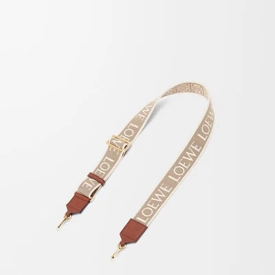 Correa de anagrama Loewe en jacquard y piel de becerro beige Foto 1 de 4