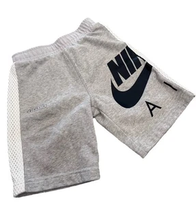 Nike shorts boys youth large 6/7 - Picture 1 of 3