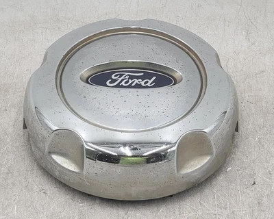2004 Ford Explorer Center Wheel Cap For 16" Wheel OEM - Image 1 of 4