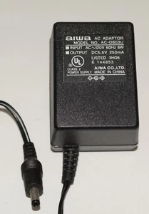 Genuine Aiwa AC Adapter Model AC-D603U Input 120 VAC Output 5.5 VDC 250mA - Picture 1 of 4