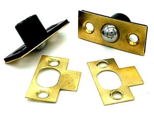 ROLLER BALL CATCH 46mm brass plated bale door latch & strike plate (86) - Picture 1 of 4