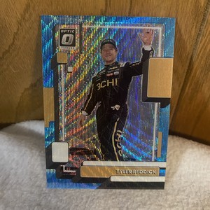 2023 Donruss Tyler Reddick Carolina Blue Wave Prizm SP Optic Preview 23XI Racing