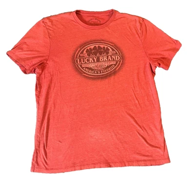 Lucky Brand Hombre XL Camisa Desteñida Rojo Peto Manga Corta Gráfico Logo Crew Foto 1 de 4