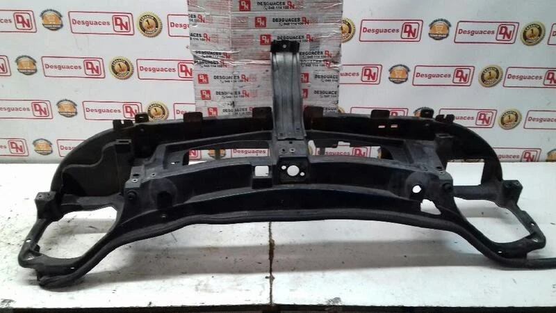 8200162318 panel frontal para RENAULT TRAFIC CAJA CERRADA (AB 4.01) 2001 732623 - Imagen 1 de 1