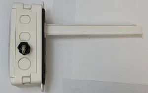 Veris Z204262-0C CD Series Carbon Dioxide Sensor  - Picture 1 of 7