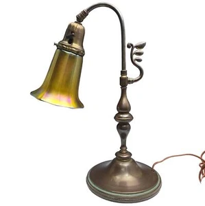 Antique Quezal Gold Aurene Ribbed Trumpet Art Glass Shade 16" Bronze Table Lamp - Picture 1 of 8