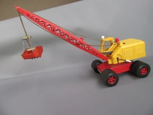 A700 Vintage Gama Deutschland Kran Demag Container Greifer Plastik H 36 CM - Picture 1 of 21