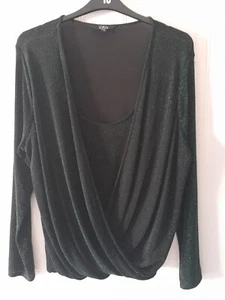 Beautiful Sparkly Green Julienmacdonald STAR Top Size 18. VGC - Picture 1 of 5