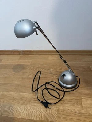 Graue Schreibtischlampe / Arbeitsleuchte von TRIO Leuchten - Bild 1 von 4