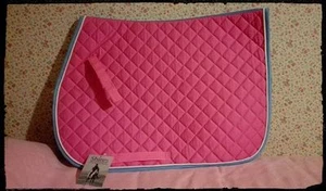 Sottosella equitazione antifiaccatura agnellino interno rosa fucsia fuxia Shires - Foto 1 di 2