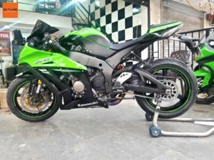 Techspec Tank Pad Gripsters KAWASAKI ZX10  (2016-CURRENT) 62-2527-XL - Picture 1 of 3