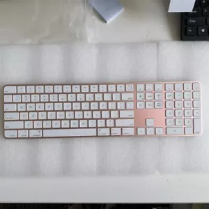 Magic keyboard with touch id - Picture 1 of 4