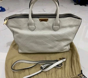 Burberry Handtaschen All Medium Dewsbury Weiß - Bild 1 von 14