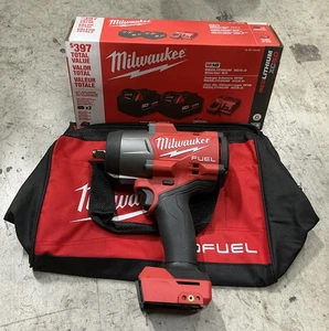 Milwaukee 2967-22 M18 FUEL 18V 1/2" High Torque Impact Wrench Friction Ring Kit - Picture 1 of 3