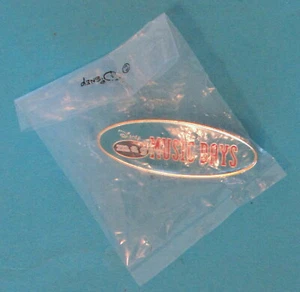Vintage NEW DISNEY MAGIC MUSIC DAYS - Older Oval Pin in original wrapping - Picture 1 of 4