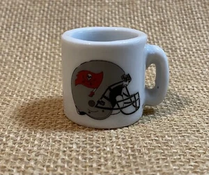 NFL Mini Miniatur Kaffeebecher Tampa Bay Buccaneers Fan Sammlerstück Geschenk Ornament - Bild 1 von 2