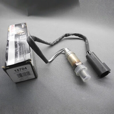 OE Oxygen Sensor O2 15704 For Dodge W250 W150 Viper Stratus Ram 1500 2500 3500 - Image 1 of 4