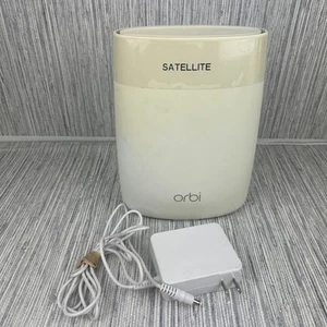 NETGEAR Orbi RBS50 Satellite Hogar Malla WiFi Tri-banda AC3000 - Imagen 1 de 6