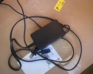 Nintendo GameCube: Power Supply AC Adapter (DOL-002) OEM Official Power Cord - Picture 1 of 1