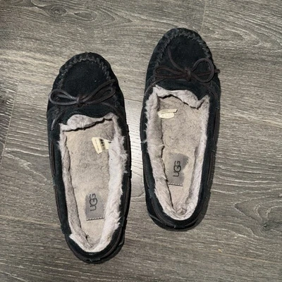 Zapatilla/zapatos mocasín UGG Australia para mujer talla 7 negros con piel de oveja gris Foto 1 de 4