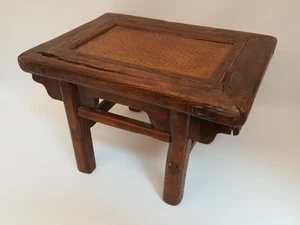 Antiker chinesischer geschnitzter Holz Stoll Bast Top super massiv! 19 x 14 x12 - Bild 1 von 24