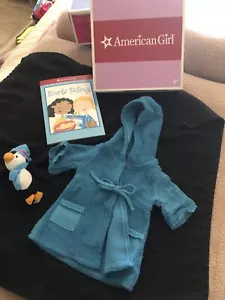 American Girl Hooded Robe & Penguin + Book Brand New!!! - Picture 1 of 15