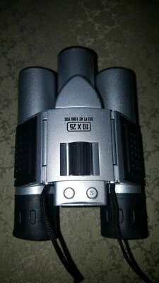 Vivitar 10 x 25  binoculars/camera - Image 1 of 2