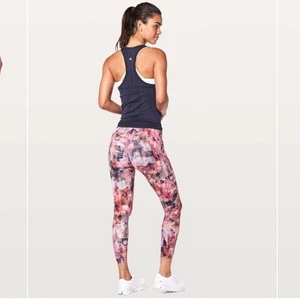Lululemon 7/8 Tight II *Nulux 25" - Picture 1 of 6