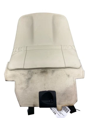 2021 LEXUS GX460 ПЕРЕДНЕЕ ПАССАЖИРСКОЕ СИДЕНЬЕ ЗАДНЯЯ ПАНЕЛЬ КРЫШКА ОТДЕЛКА |ECRU (S00) * ПОТЕРТОСТИ* - Изображение 1 из 4