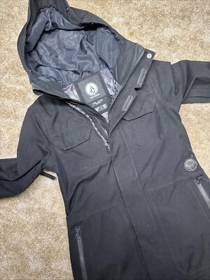 Volcom 15k Hooded Black women's Snowboard Jacket Size X-Small - Image 1 of 4