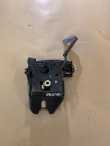 HONDA S2000 AP1 BOOT CATCH LATCH LOCK RELEASE SAFETY MECHANISM 1999-2009 - Picture 1 of 2